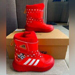 Adidas Disney Winterplay boots